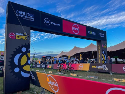 Start Finish Arch